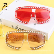 Fashion Exaggeration Pearl Oversize Women Stock Sunglasses